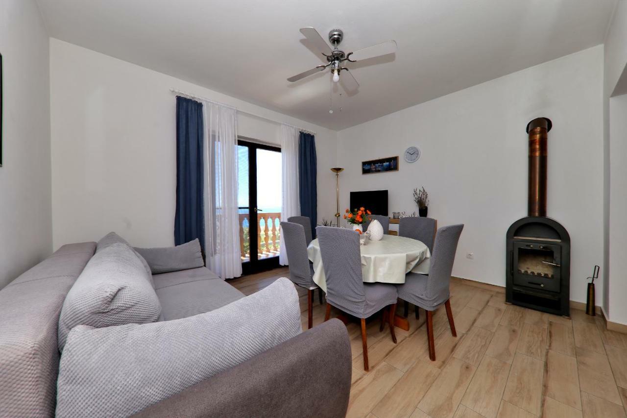 Apartments Anka Rtina Eksteriør bilde
